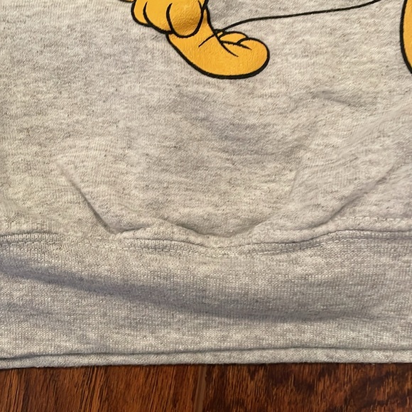 Mickey and Friends sweatshirt - Picture 4 of 6